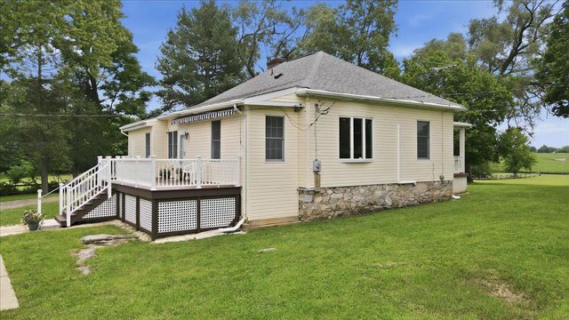381 FRENCH RD, Shenandoah Junction, WV 25442