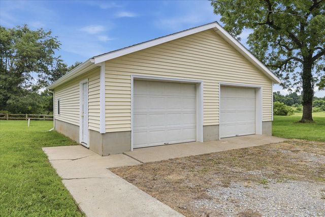381 FRENCH RD, Shenandoah Junction, WV 25442