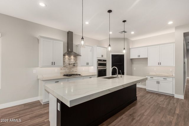 11416 W TETHER Trail, Peoria, AZ 85383