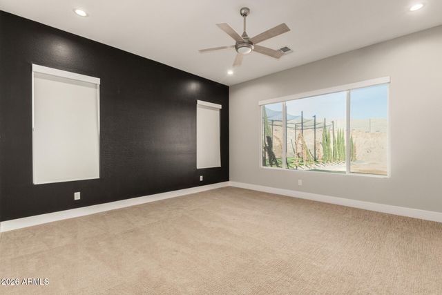 11416 W TETHER Trail, Peoria, AZ 85383