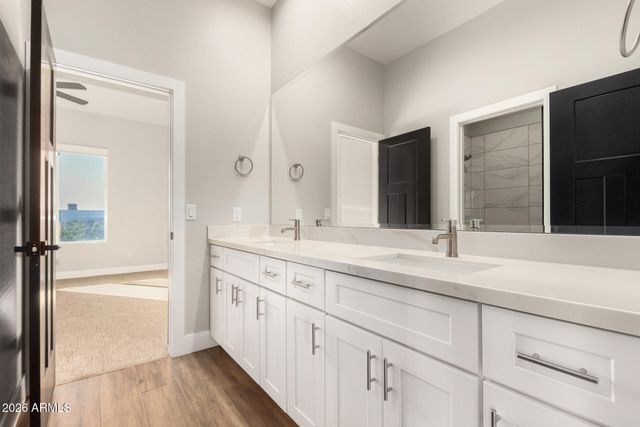 11416 W TETHER Trail, Peoria, AZ 85383