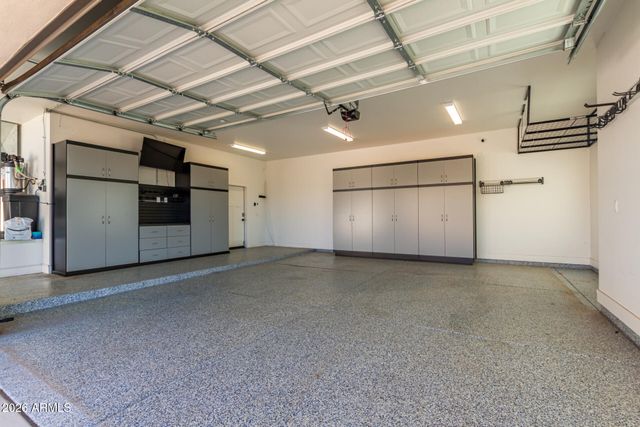 11416 W TETHER Trail, Peoria, AZ 85383