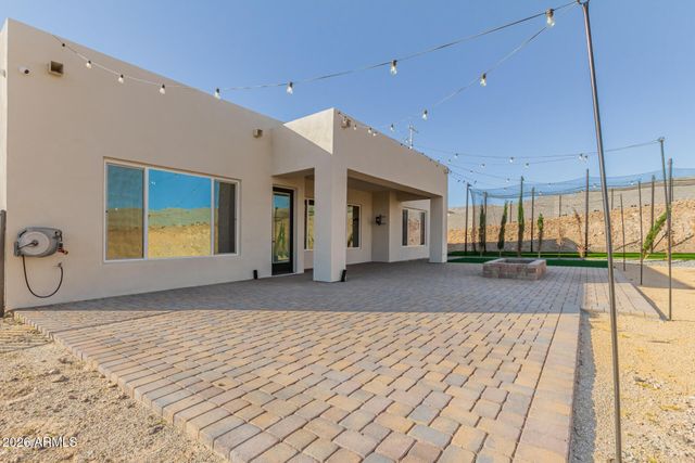 11416 W TETHER Trail, Peoria, AZ 85383