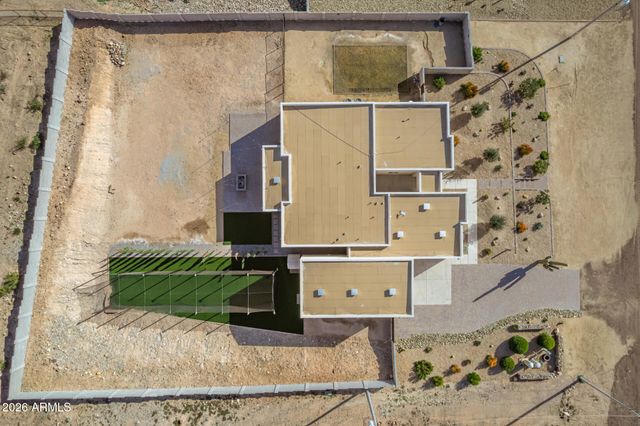 11416 W TETHER Trail, Peoria, AZ 85383