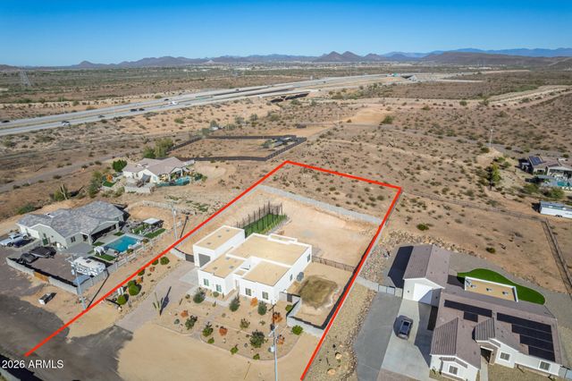 11416 W TETHER Trail, Peoria, AZ 85383