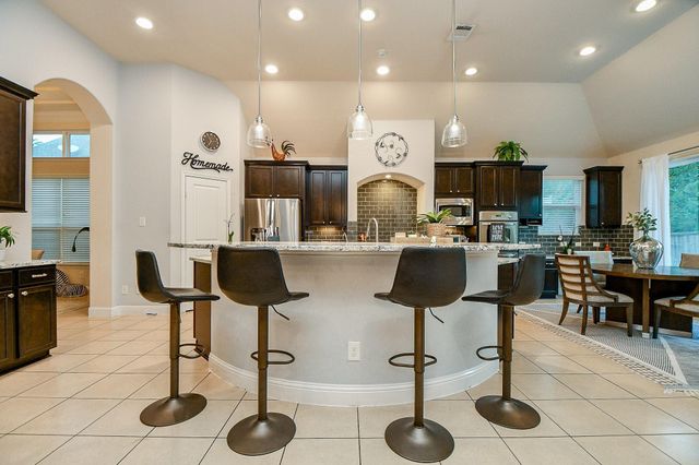 66 N Swanwick Place, Tomball, TX 77375