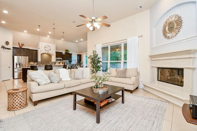 66 N Swanwick Place, Tomball, TX 77375