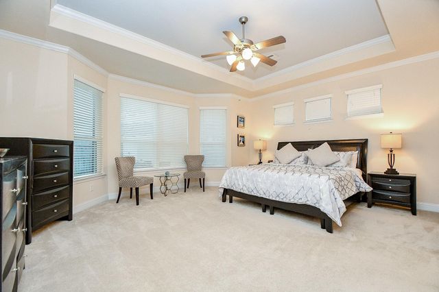 66 N Swanwick Place, Tomball, TX 77375