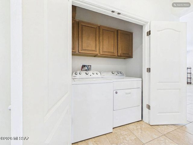12911 N Shell Traders Court, Oro Valley, AZ 85755