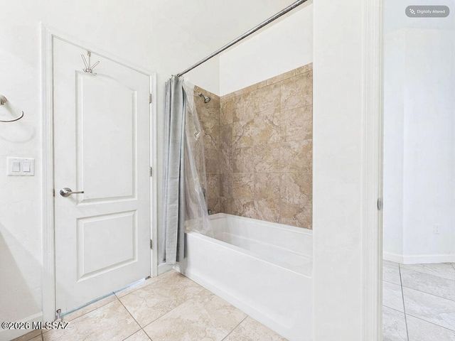 12911 N Shell Traders Court, Oro Valley, AZ 85755
