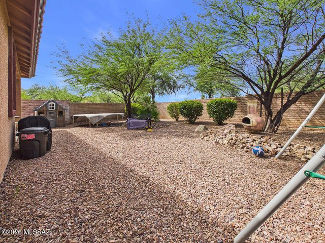 12911 N Shell Traders Court, Oro Valley, AZ 85755