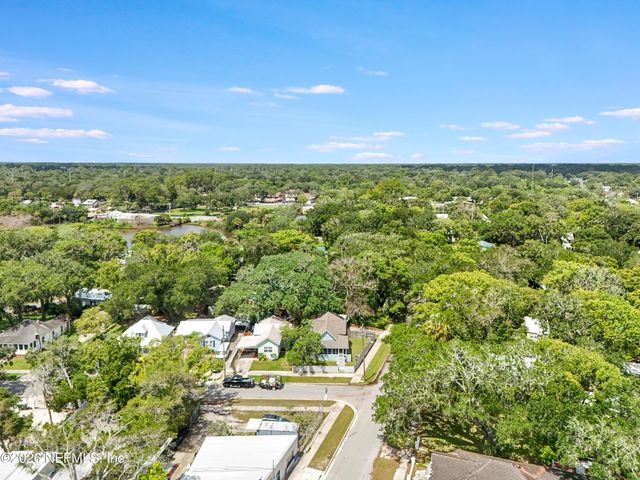 2 CLARK Street, St. Augustine, FL 32084