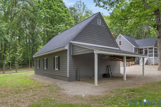 2789 Three Bridge Rd, Powhatan, VA 23139
