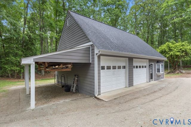 2789 Three Bridge Rd, Powhatan, VA 23139