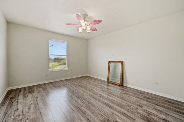 6715 Castle Terrace Court, Spring, TX 77379