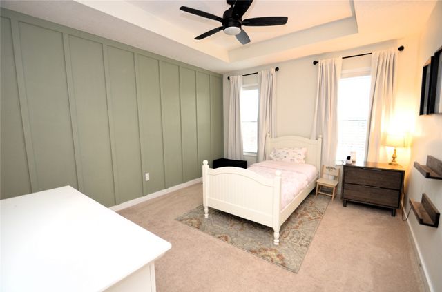 9160 Greenspire Drive 102, West Des Moines, IA 50266