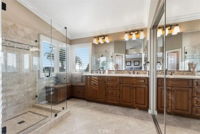 1075 S Matthew Way, Anaheim Hills, CA 92828