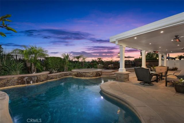 1075 S Matthew Way, Anaheim Hills, CA 92828
