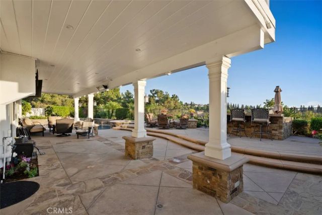 1075 S Matthew Way, Anaheim Hills, CA 92828