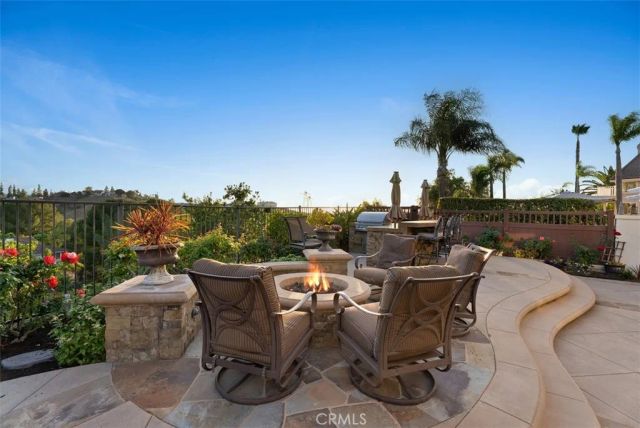 1075 S Matthew Way, Anaheim Hills, CA 92828