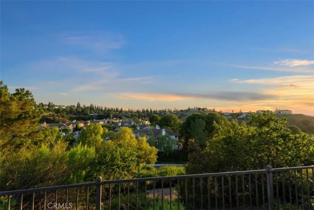 1075 S Matthew Way, Anaheim Hills, CA 92828
