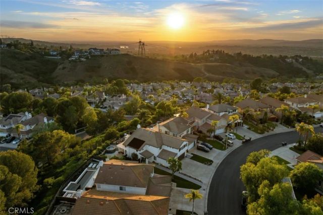 1075 S Matthew Way, Anaheim Hills, CA 92828