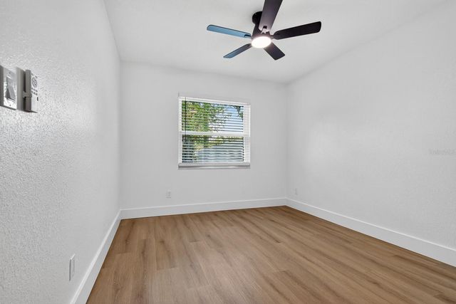 1043 RIDGE VIEW LANE, Palm Harbor, FL 34683