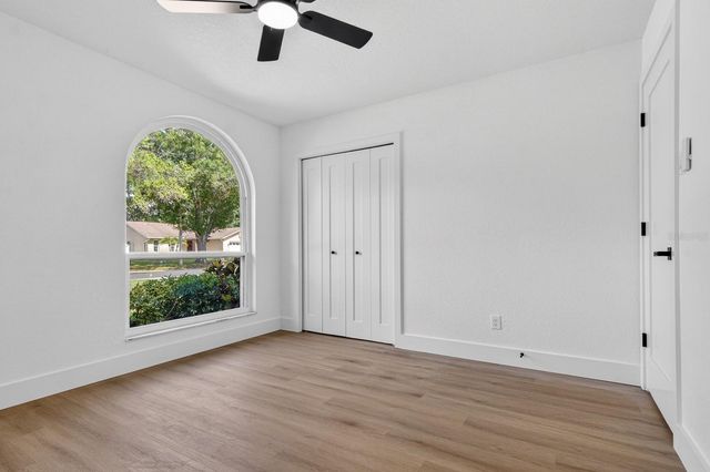 1043 RIDGE VIEW LANE, Palm Harbor, FL 34683