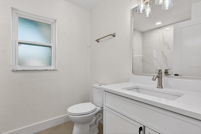 1043 RIDGE VIEW LANE, Palm Harbor, FL 34683