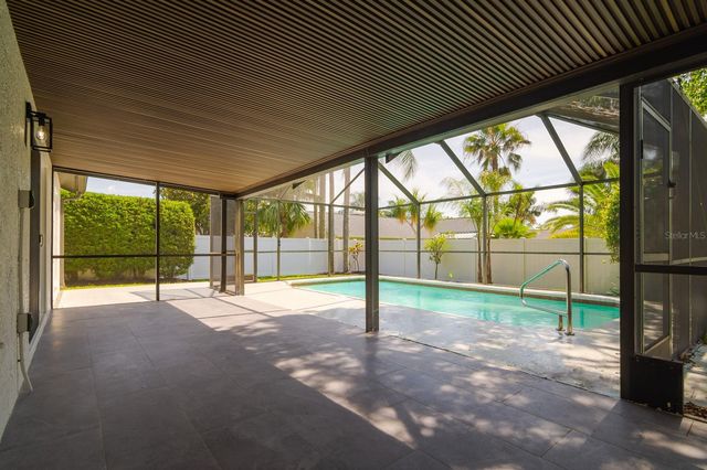 1043 RIDGE VIEW LANE, Palm Harbor, FL 34683