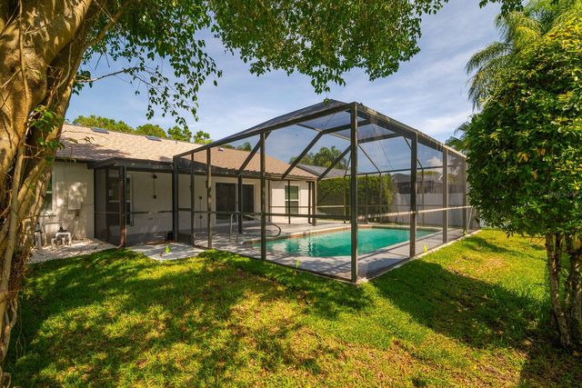 1043 RIDGE VIEW LANE, Palm Harbor, FL 34683