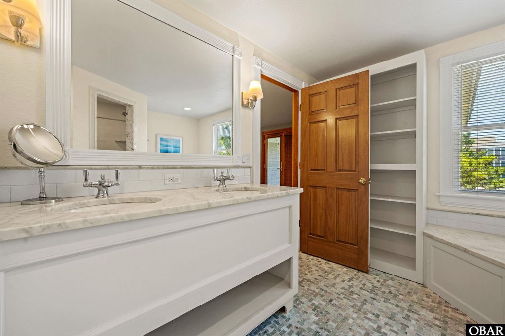 Image 32 of property listing at 5015 S Virginia Dare Trail Lot 5, Nags Head, NC 27959