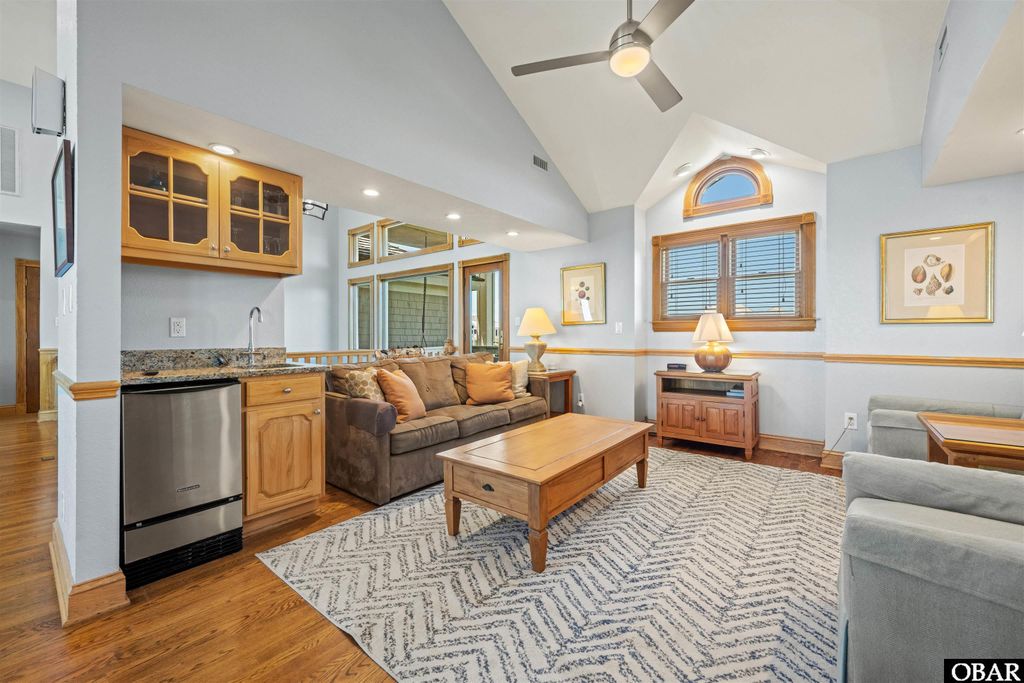 Image 10 of property listing at 5015 S Virginia Dare Trail Lot 5, Nags Head, NC 27959