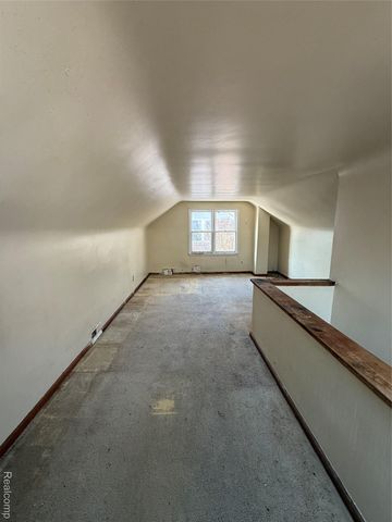 11617 Nottingham Road, Detroit, MI 48224