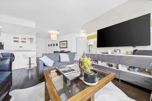 1881 Washington Avenue 2g, Miami Beach, FL 33139