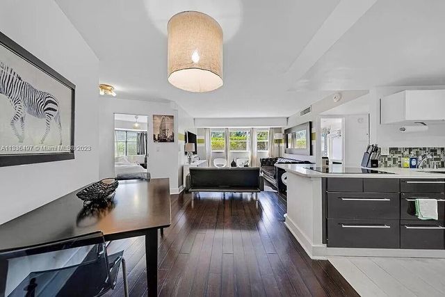 1881 Washington Avenue 2g, Miami Beach, FL 33139