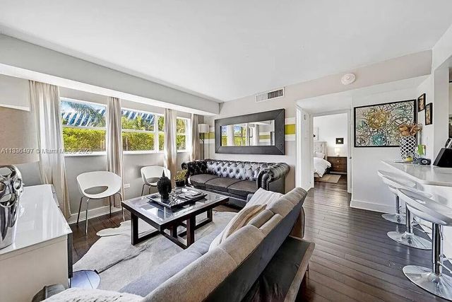 1881 Washington Avenue 2g, Miami Beach, FL 33139