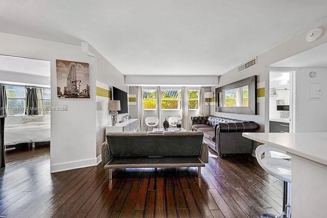 1881 Washington Avenue 2g, Miami Beach, FL 33139