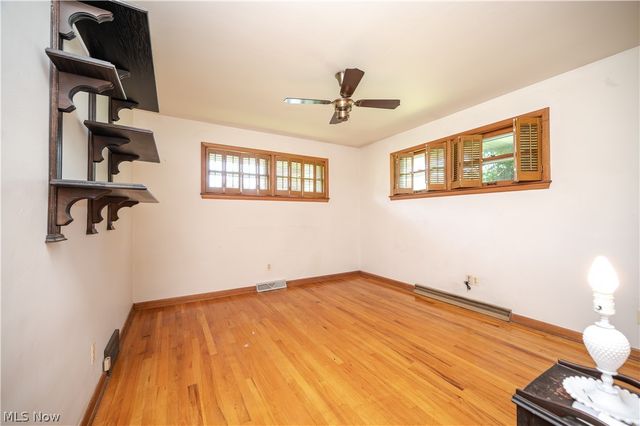 1498 Brantford Drive, Youngstown, OH 44509