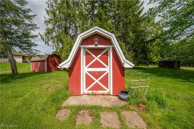 1498 Brantford Drive, Youngstown, OH 44509