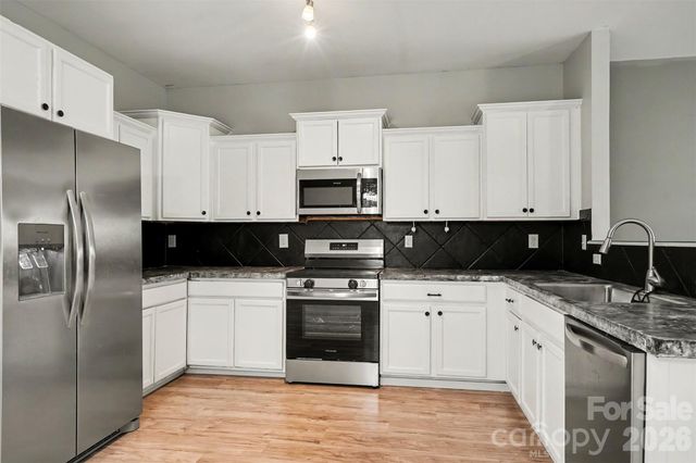 532 Sansberry Drive, York, SC 29745