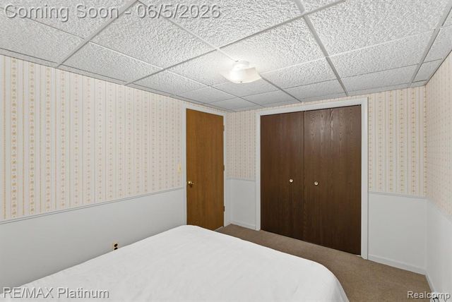 25323 Franklin Terrace, South Lyon, MI 48178