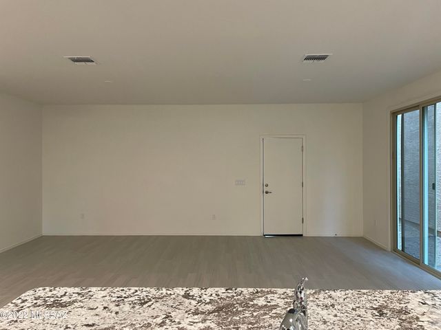 1123 E Descent Street, Tucson, AZ 85719