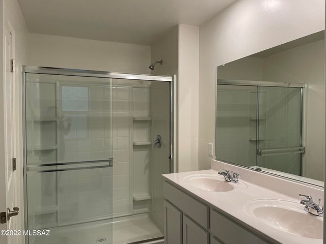 1123 E Descent Street, Tucson, AZ 85719