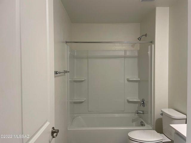 1123 E Descent Street, Tucson, AZ 85719