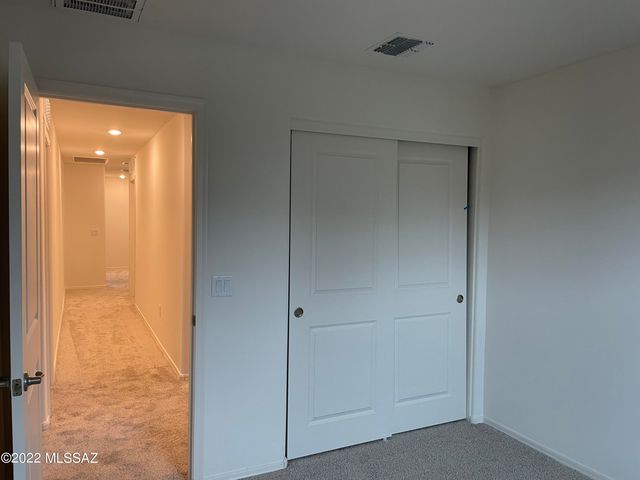 1123 E Descent Street, Tucson, AZ 85719