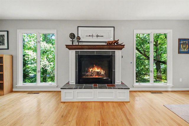 432 Riverview Drive, Ann Arbor, MI 48104