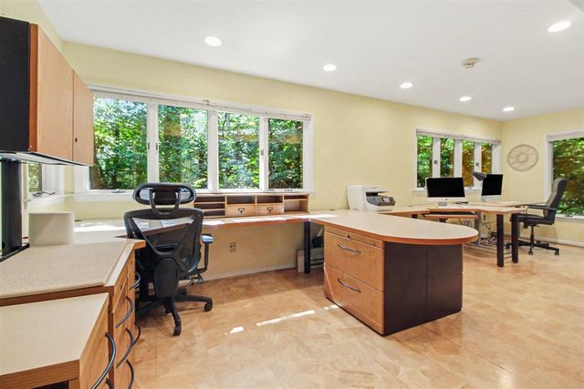 432 Riverview Drive, Ann Arbor, MI 48104