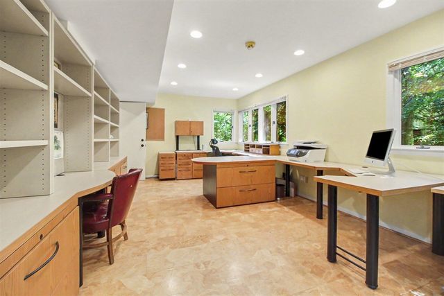 432 Riverview Drive, Ann Arbor, MI 48104