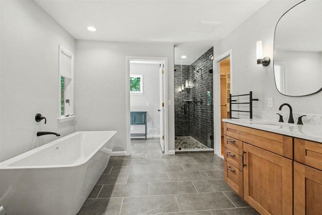 432 Riverview Drive, Ann Arbor, MI 48104